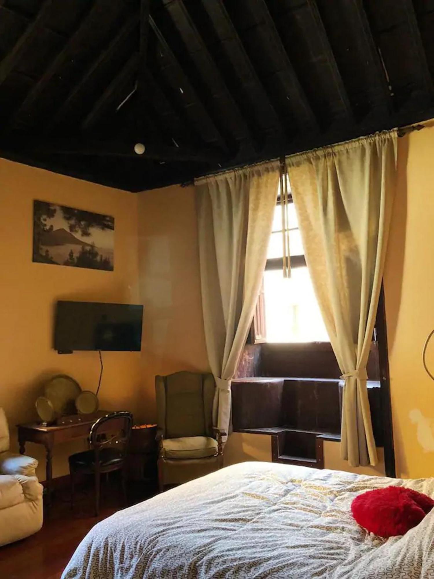 Elegant Studio In The Heart Of Garachico 100 Sqm Parking Available Apartment Exterior photo